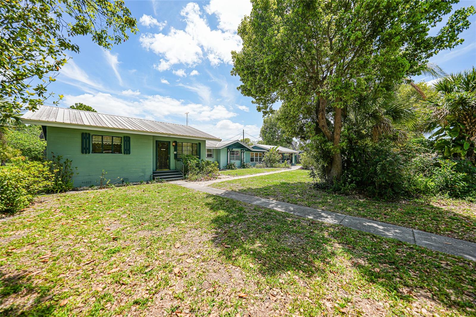 218 N HERNANDO AVE, ARCADIA, FL, 34266