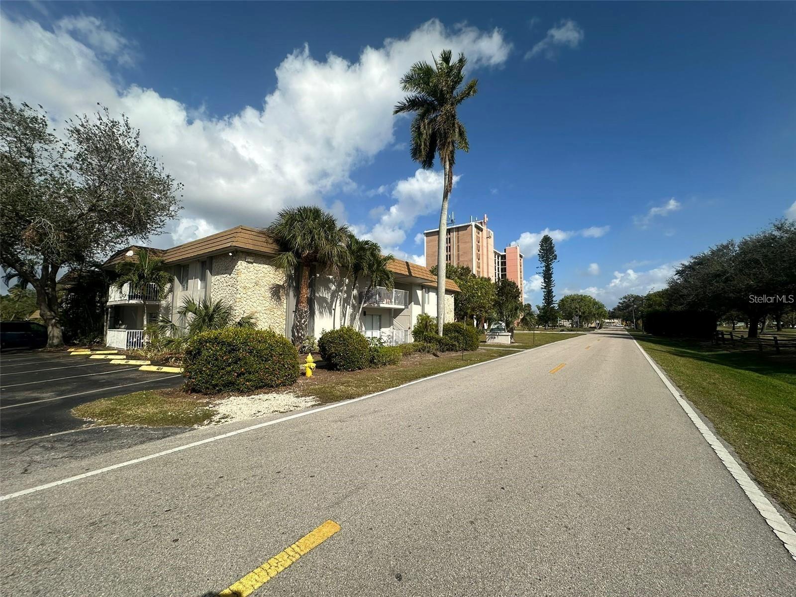 1830 MARAVILLA AVE #416, FORT MYERS, FL, 33901