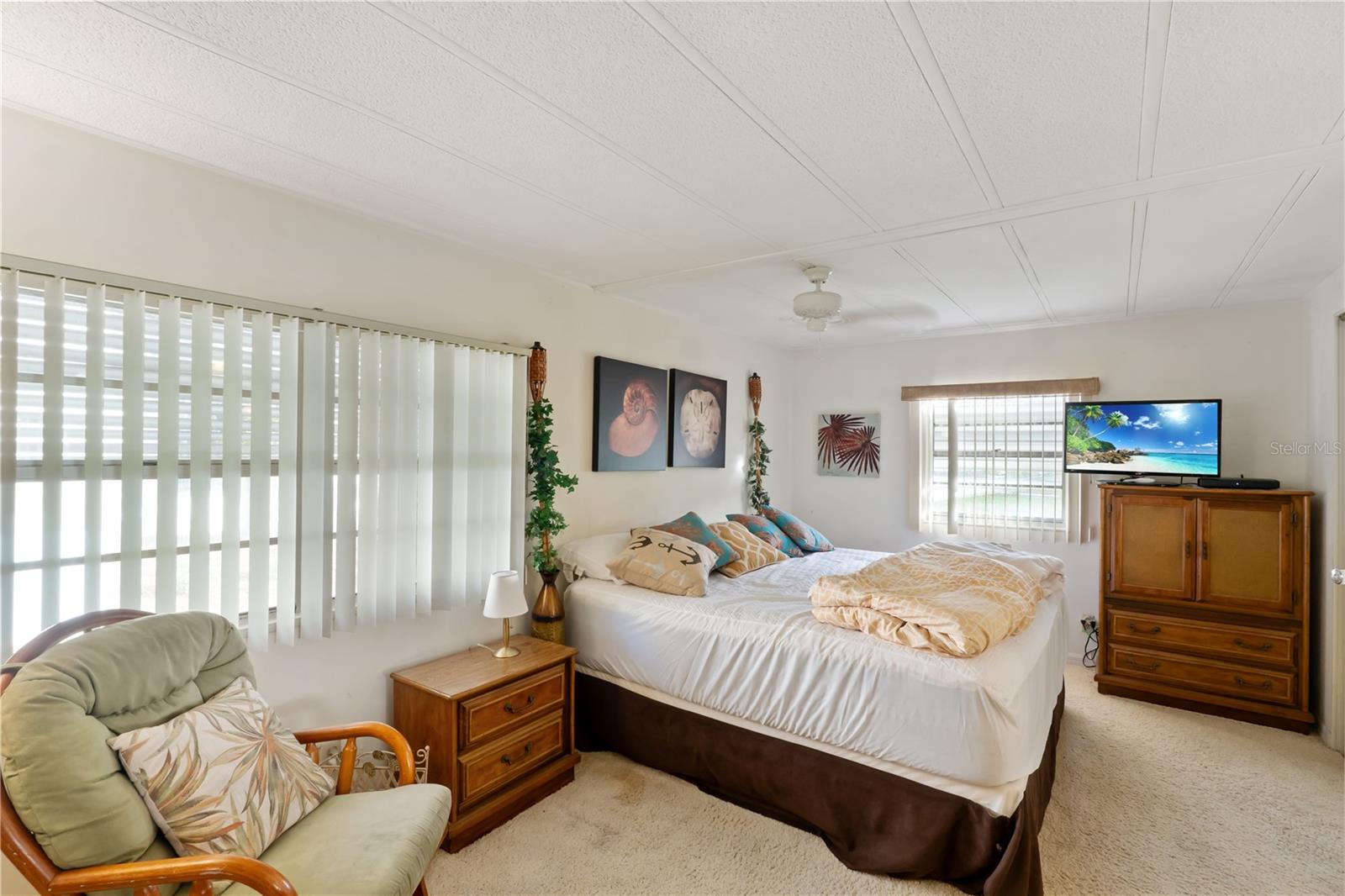 1306 DEBRA DR, THE VILLAGES, FL, 32159