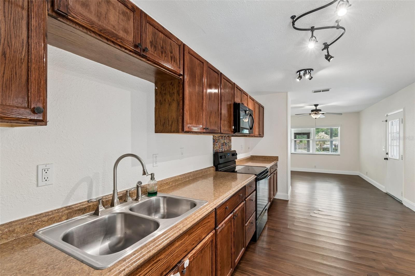 911 E PATTERSON ST, TAMPA, FL, 33604