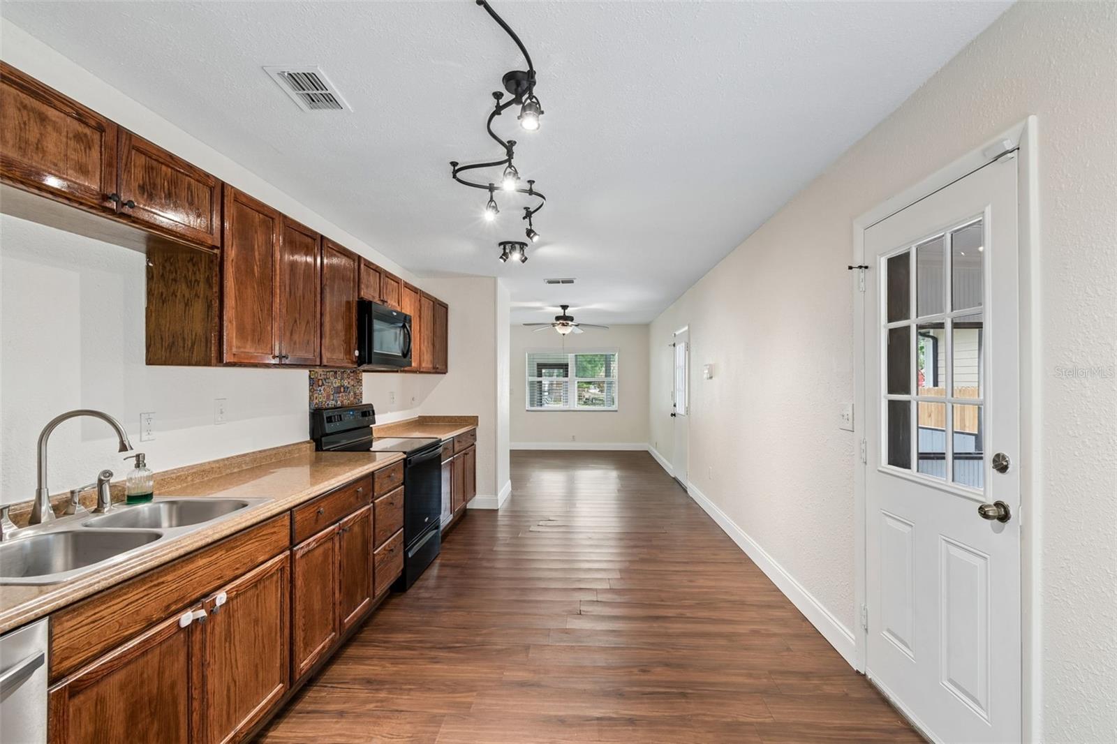 911 E PATTERSON ST, TAMPA, FL, 33604