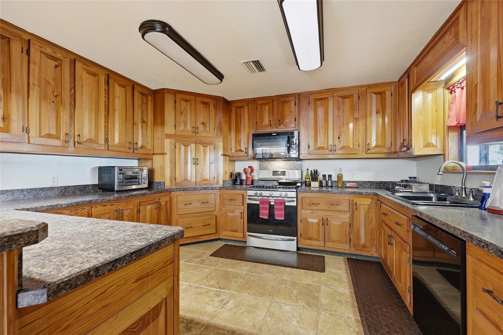 11131 NE 35TH ST, BRONSON, FL, 32621