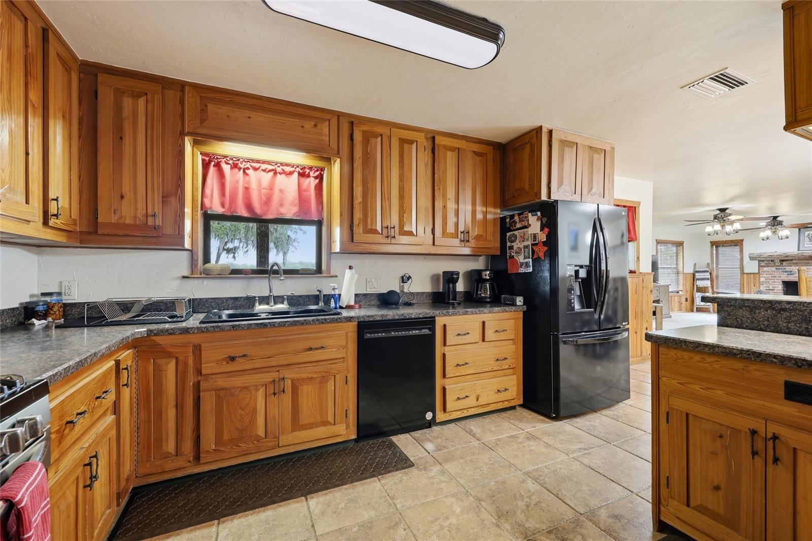 11131 NE 35TH ST, BRONSON, FL, 32621