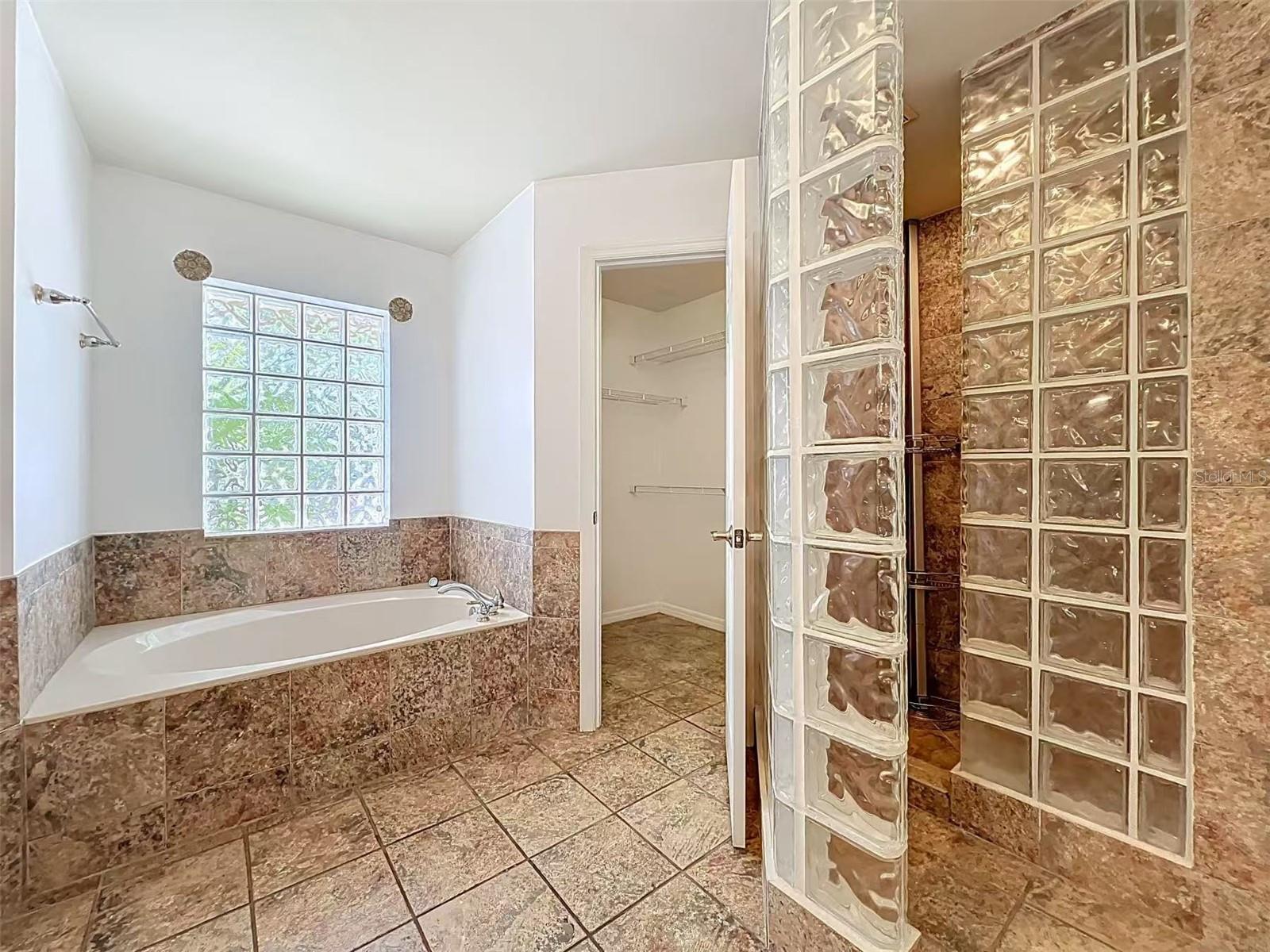 9144 GALLEON CT, ORLANDO, FL, 32819