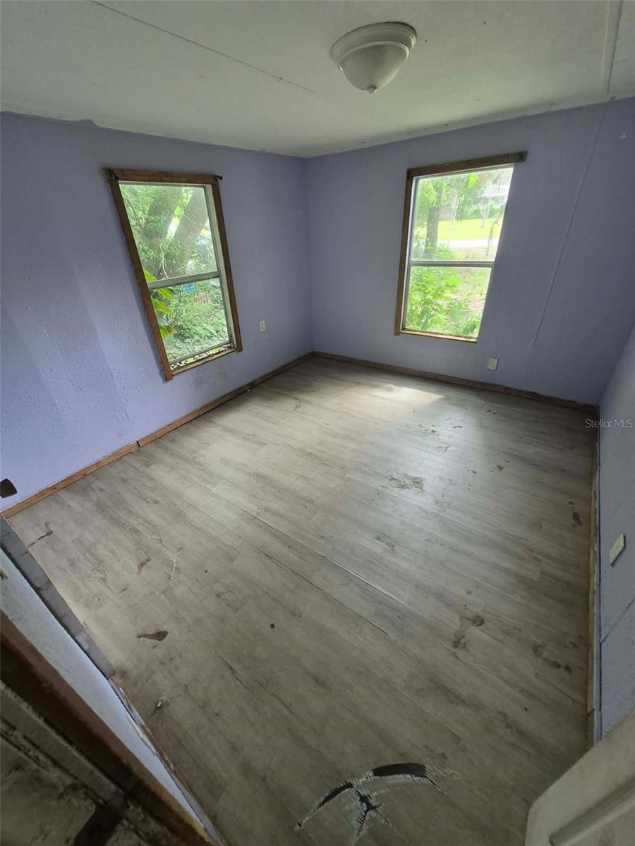 9260 LAKE DR, NEW PORT RICHEY, FL, 34654