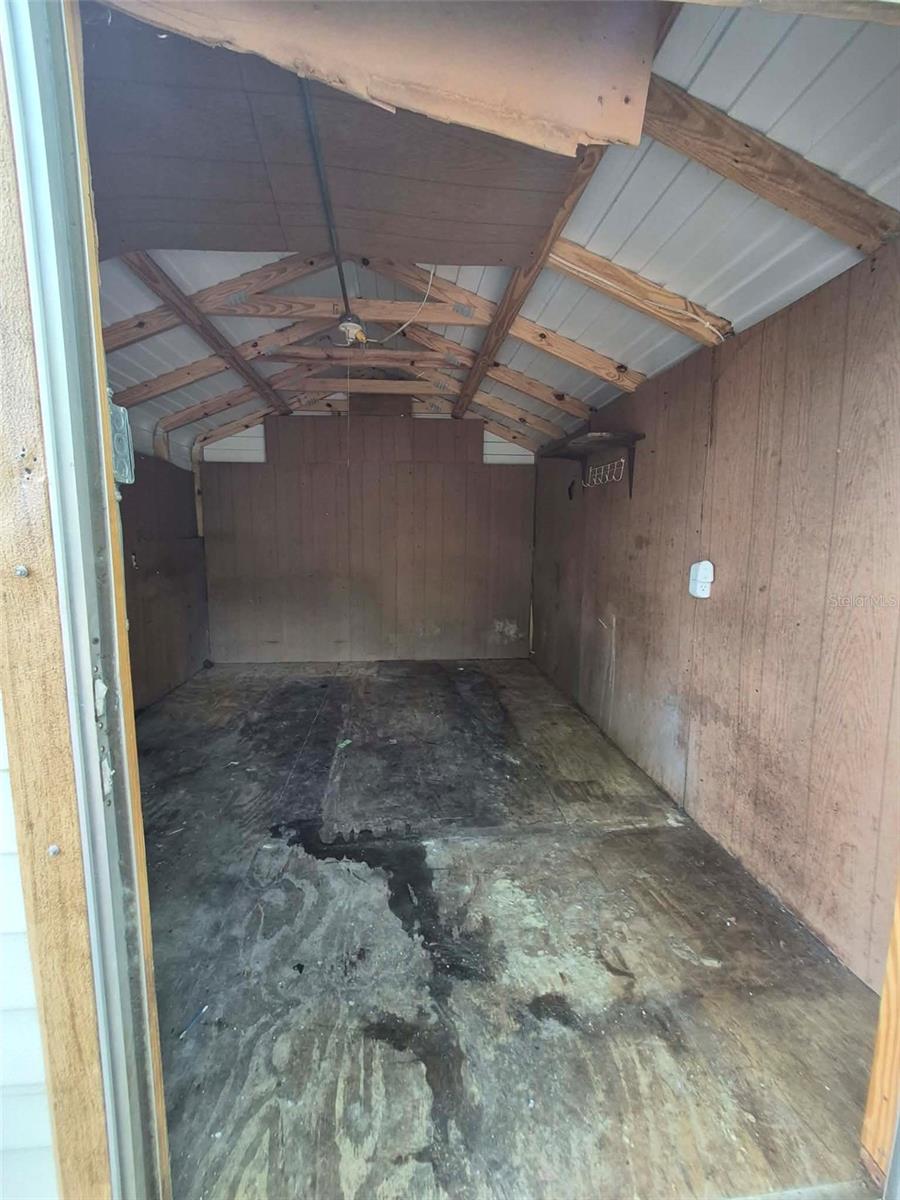 9260 LAKE DR, NEW PORT RICHEY, FL, 34654