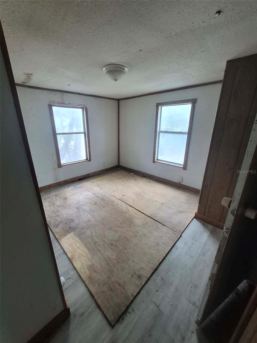 9260 LAKE DR, NEW PORT RICHEY, FL, 34654