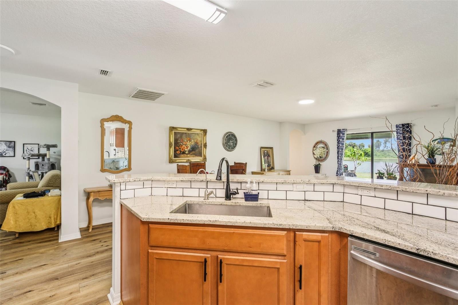 636 CHATHAM WALK DR, RUSKIN, FL, 33570