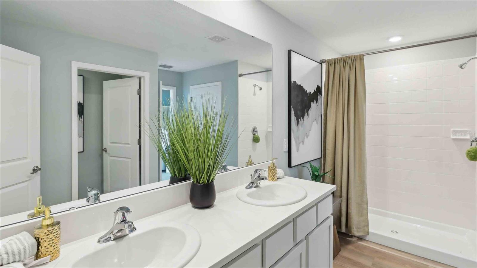 10582 TUCKER RD, WEEKI WACHEE, FL, 34613