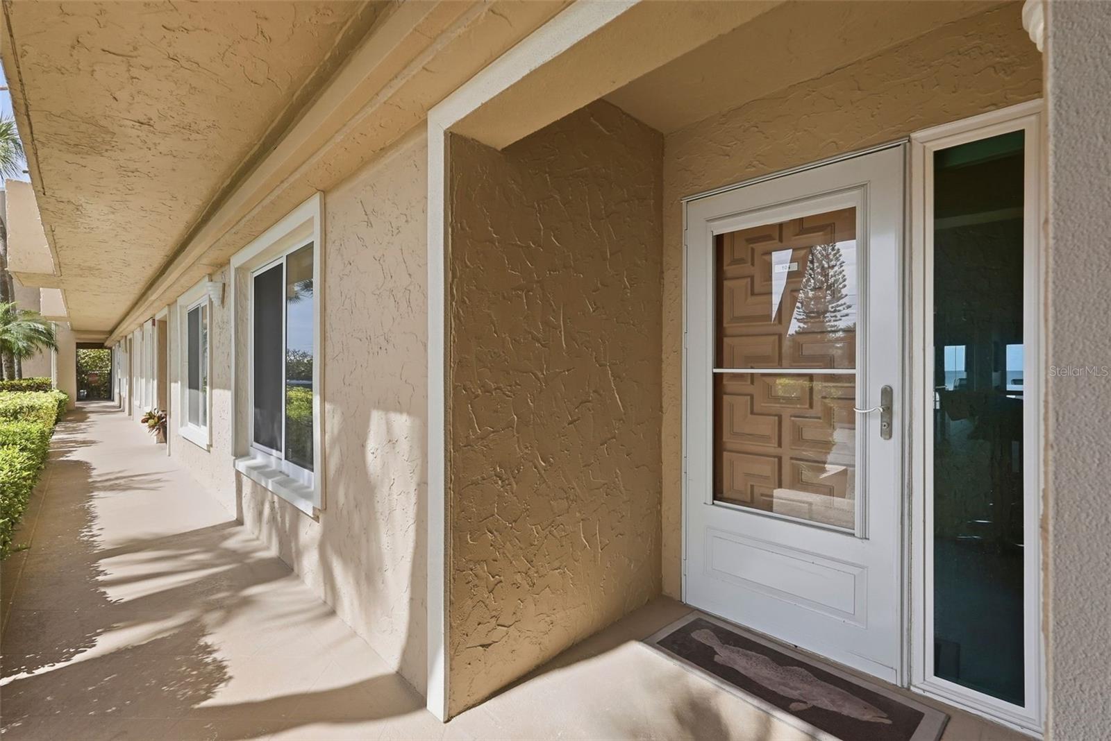 3400 GULF BLVD #104, BELLEAIR BEACH, FL, 33786