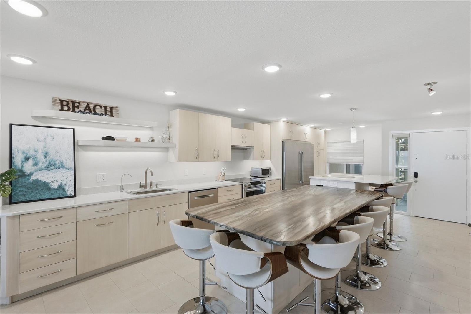 3400 GULF BLVD #104, BELLEAIR BEACH, FL, 33786