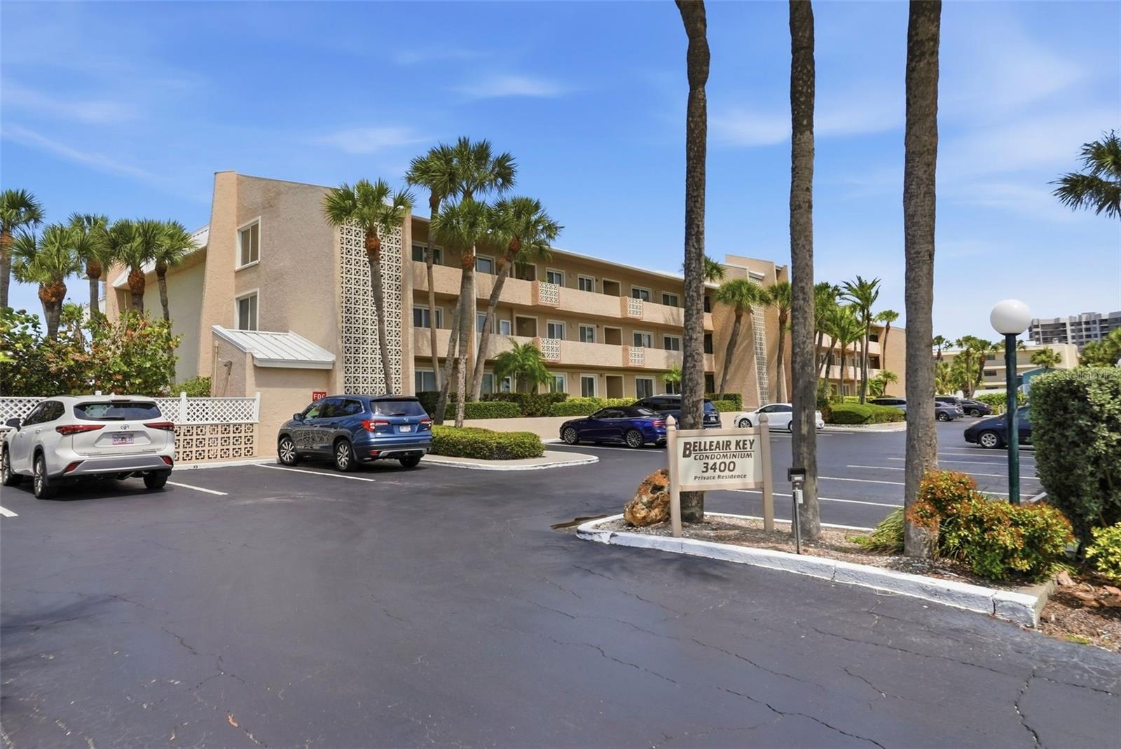 3400 GULF BLVD #104, BELLEAIR BEACH, FL, 33786