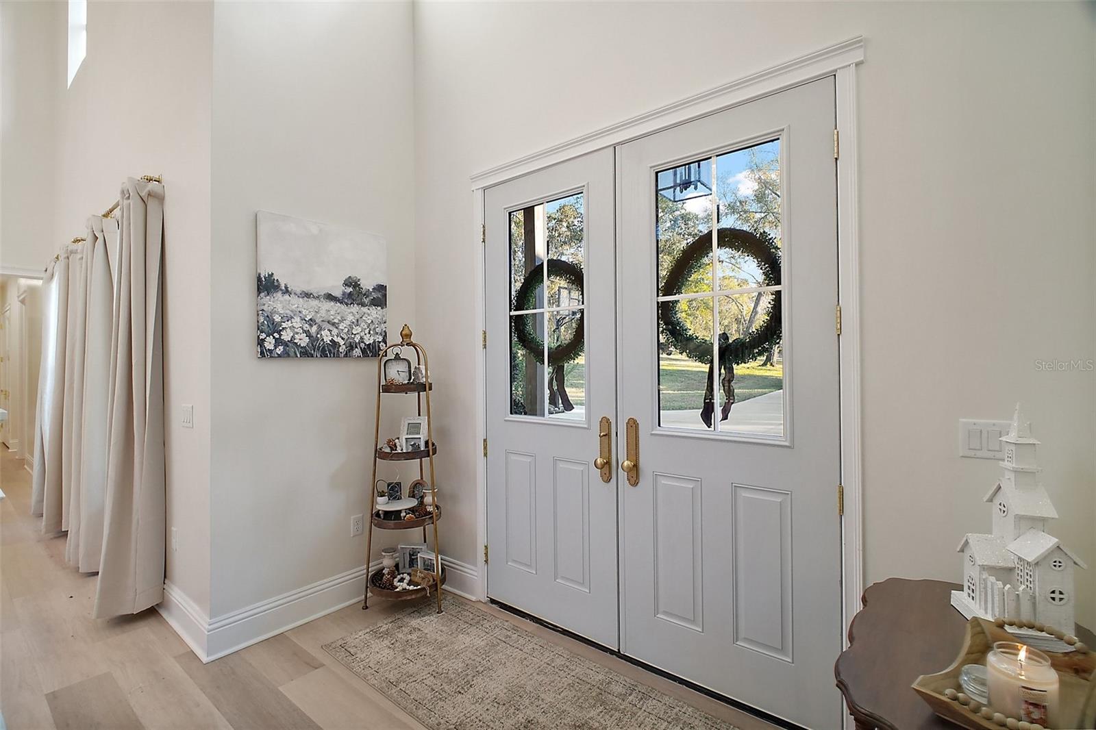 1933 S FARM RD, DELAND, FL, 32720