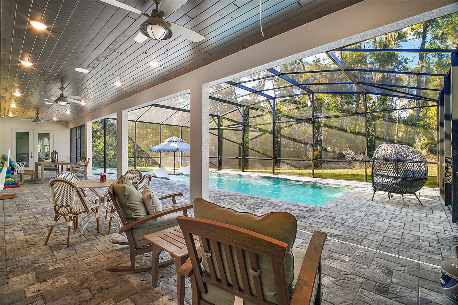 1933 S FARM RD, DELAND, FL, 32720