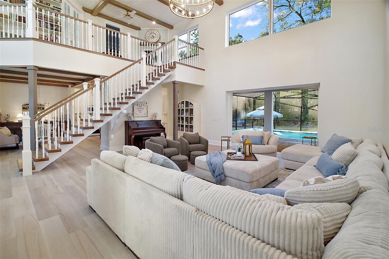 1933 S FARM RD, DELAND, FL, 32720