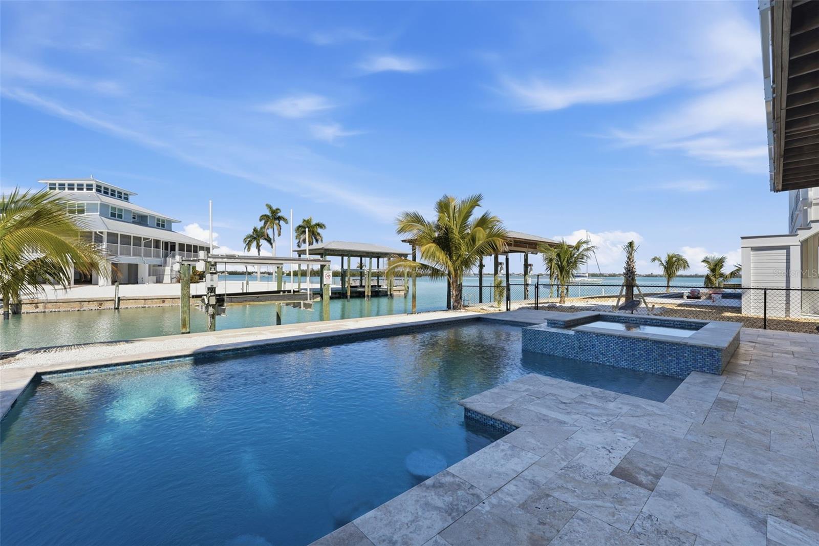 220 MOCKINGBIRD LN, ENGLEWOOD, FL, 34223