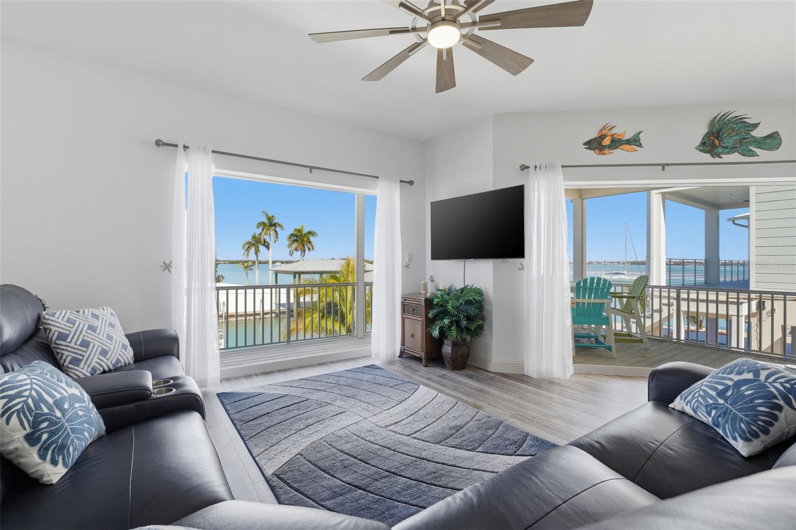 220 MOCKINGBIRD LN, ENGLEWOOD, FL, 34223