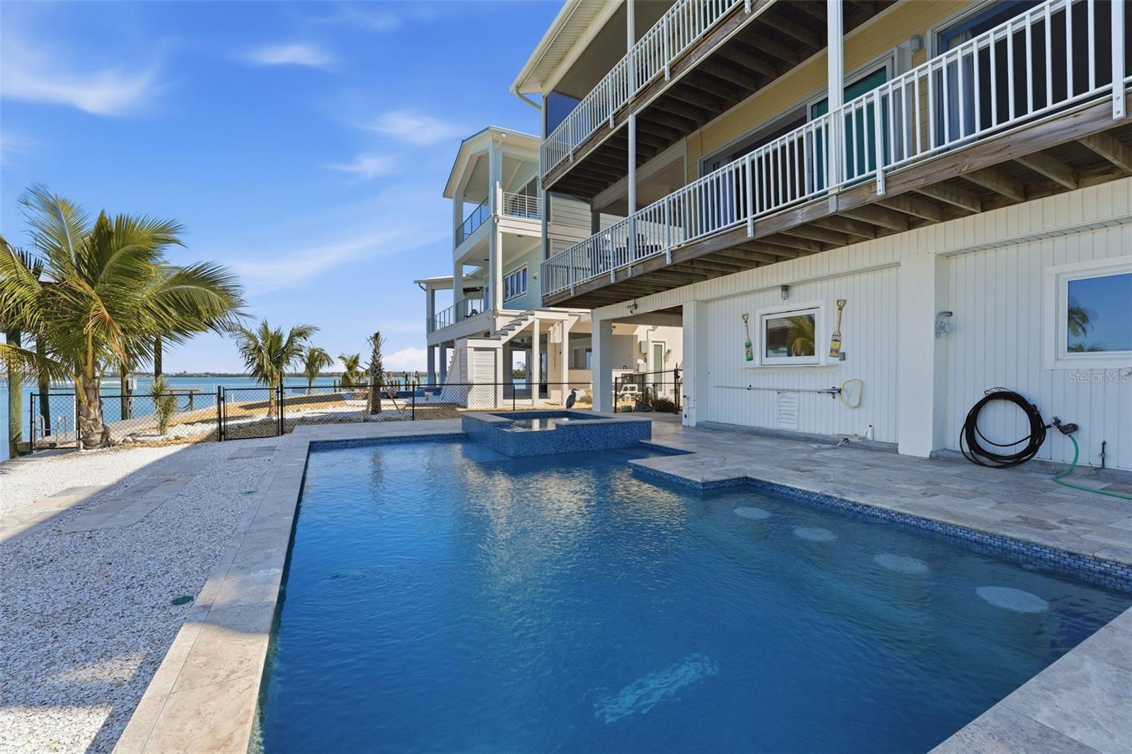 220 MOCKINGBIRD LN, ENGLEWOOD, FL, 34223