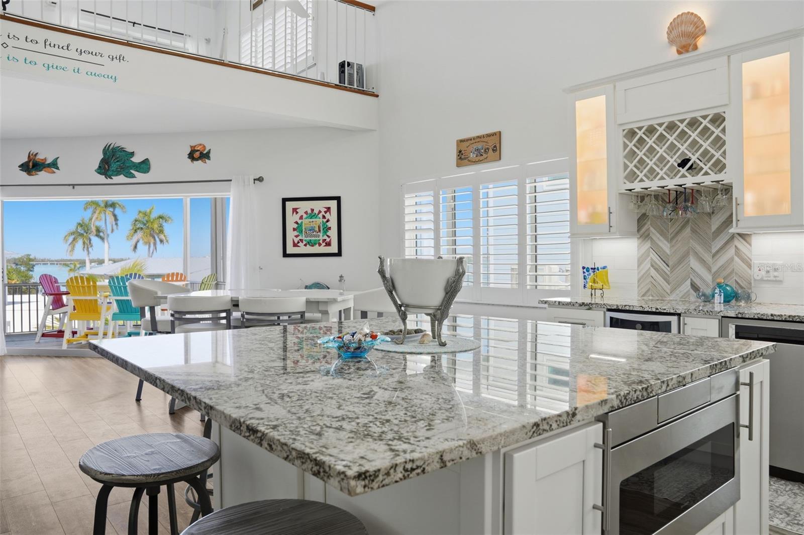 220 MOCKINGBIRD LN, ENGLEWOOD, FL, 34223