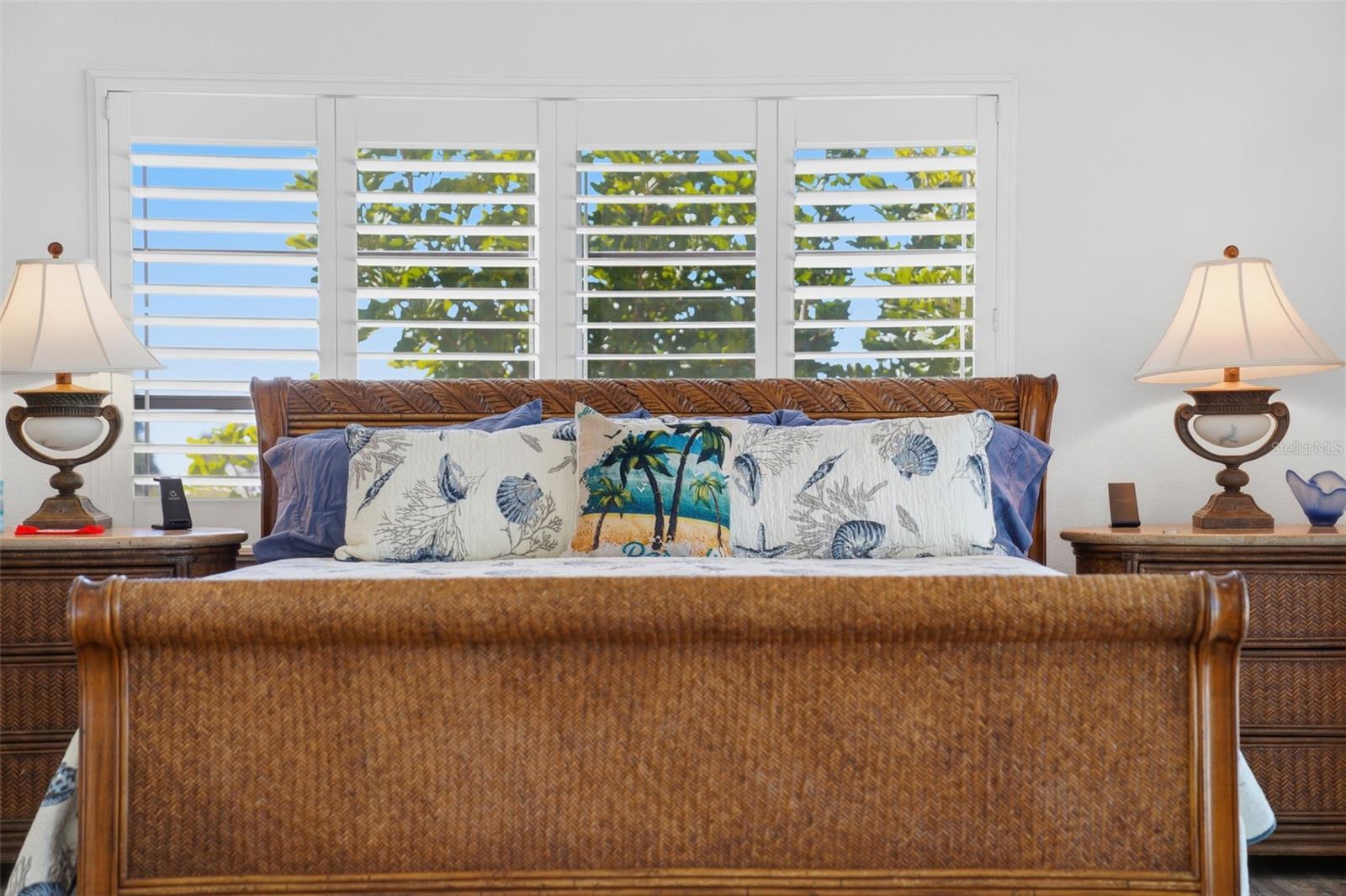 220 MOCKINGBIRD LN, ENGLEWOOD, FL, 34223