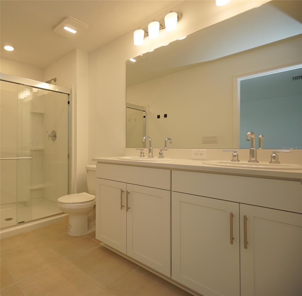 2407 PARAVANE WAY, WESLEY CHAPEL, FL, 33543