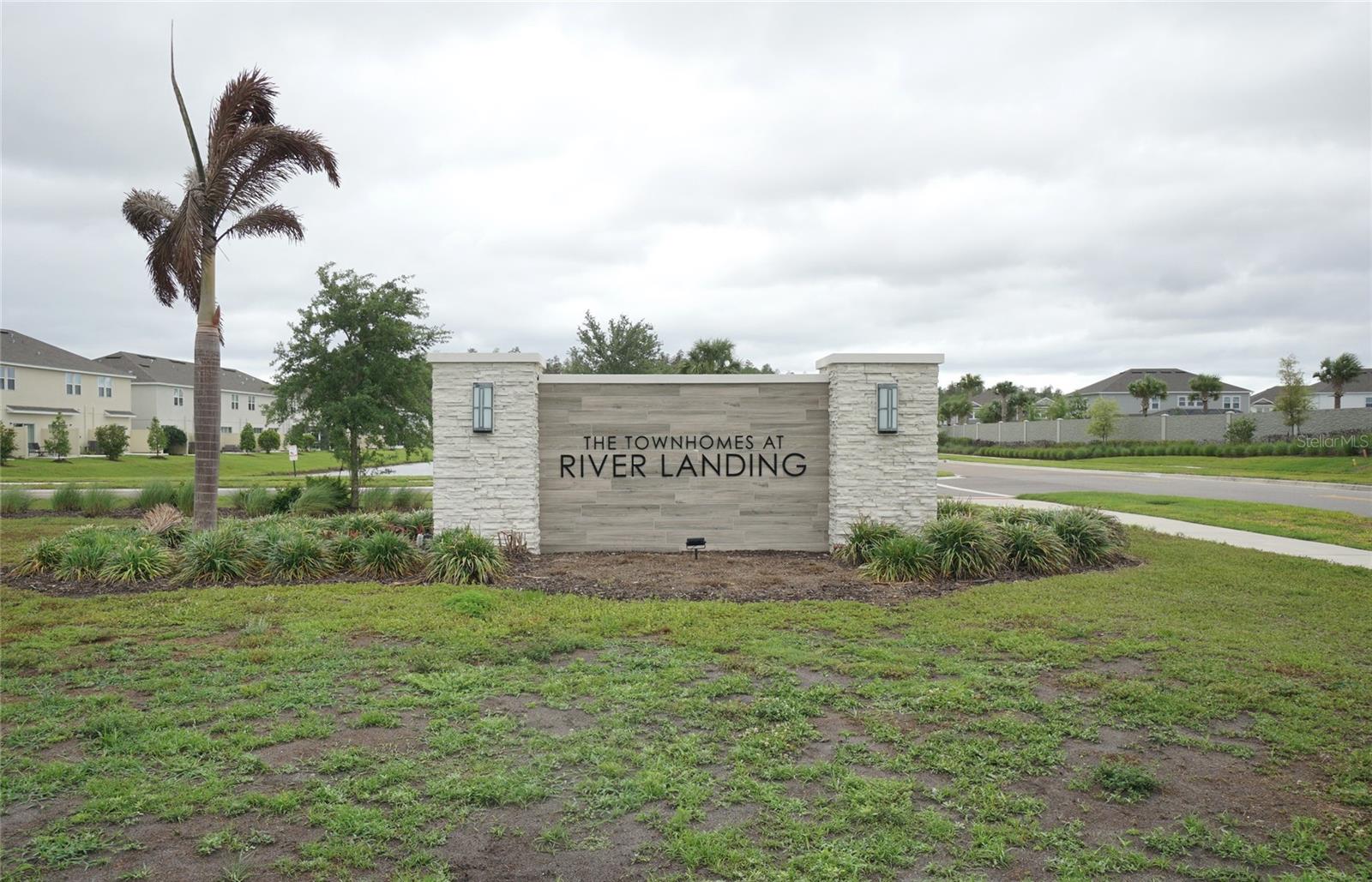 2407 PARAVANE WAY, WESLEY CHAPEL, FL, 33543