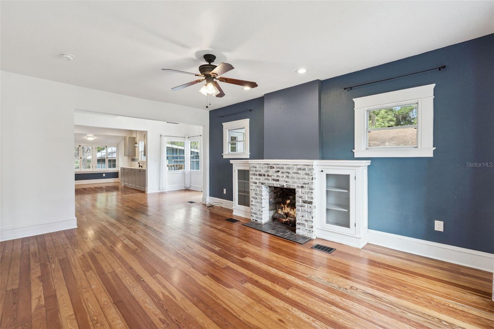 1016 WASHINGTON AVE, EUSTIS, FL, 32726