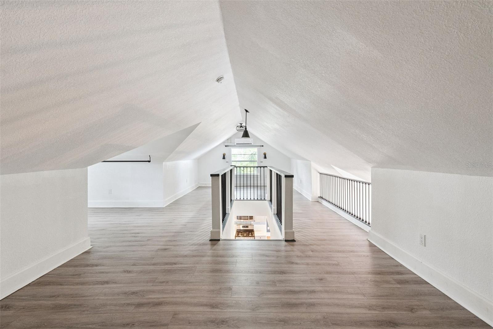 1016 WASHINGTON AVE, EUSTIS, FL, 32726