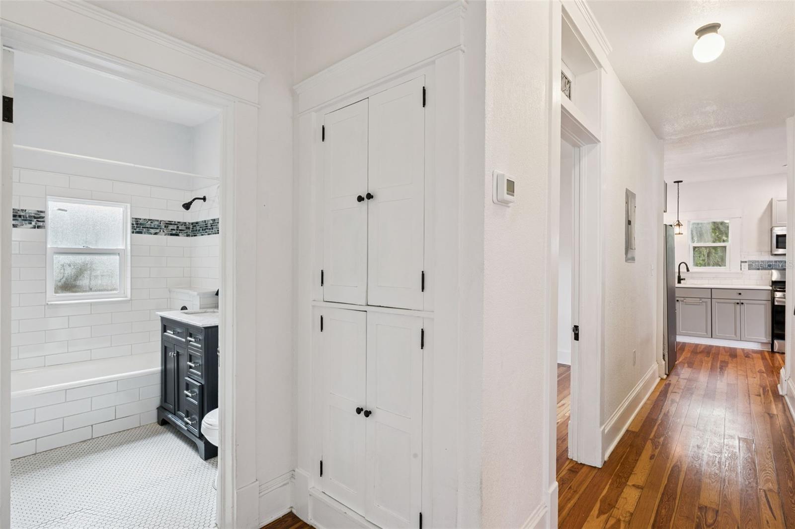 1016 WASHINGTON AVE, EUSTIS, FL, 32726