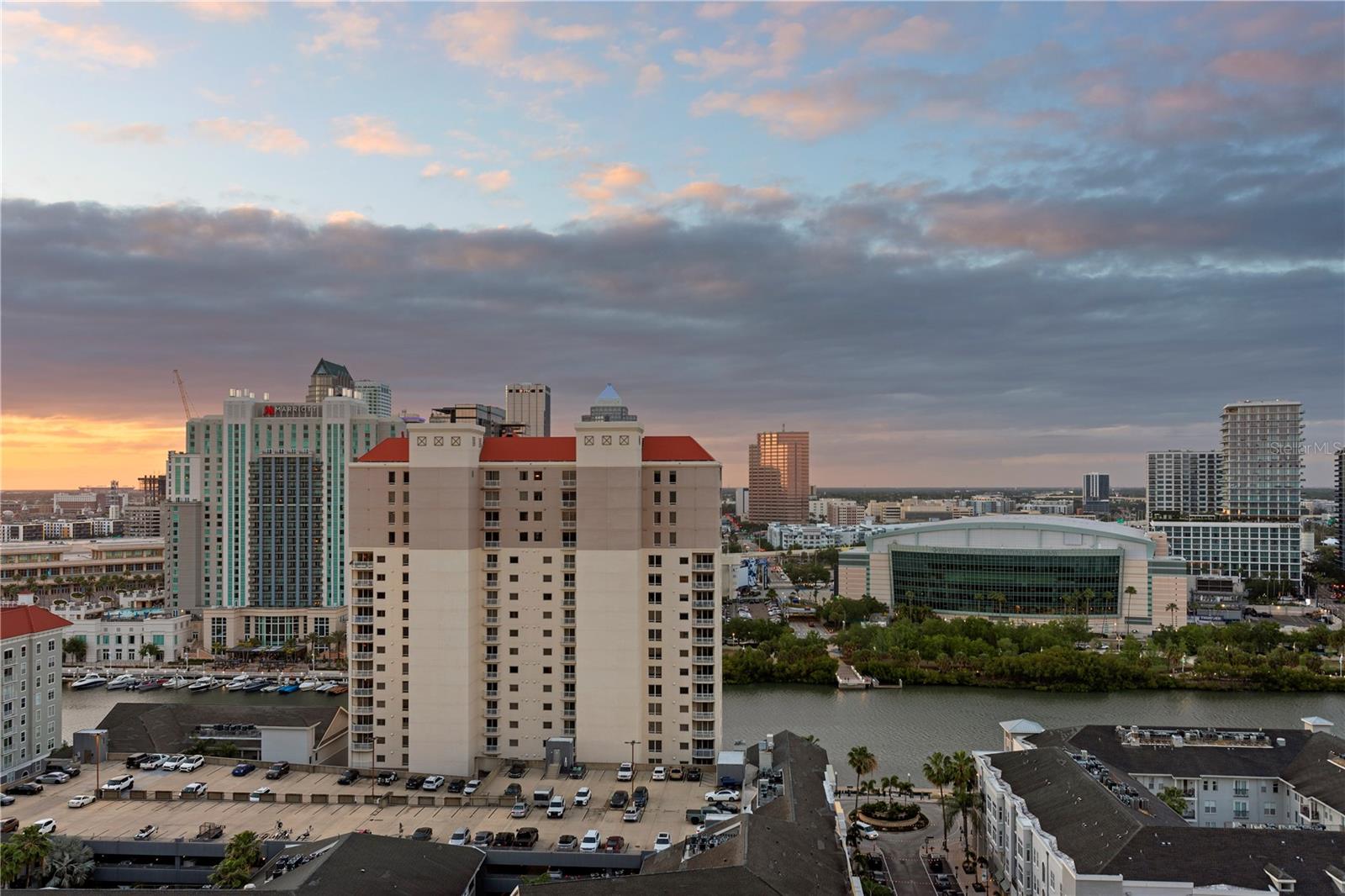 450 KNIGHTS RUN AVE #1901, TAMPA, FL, 33602