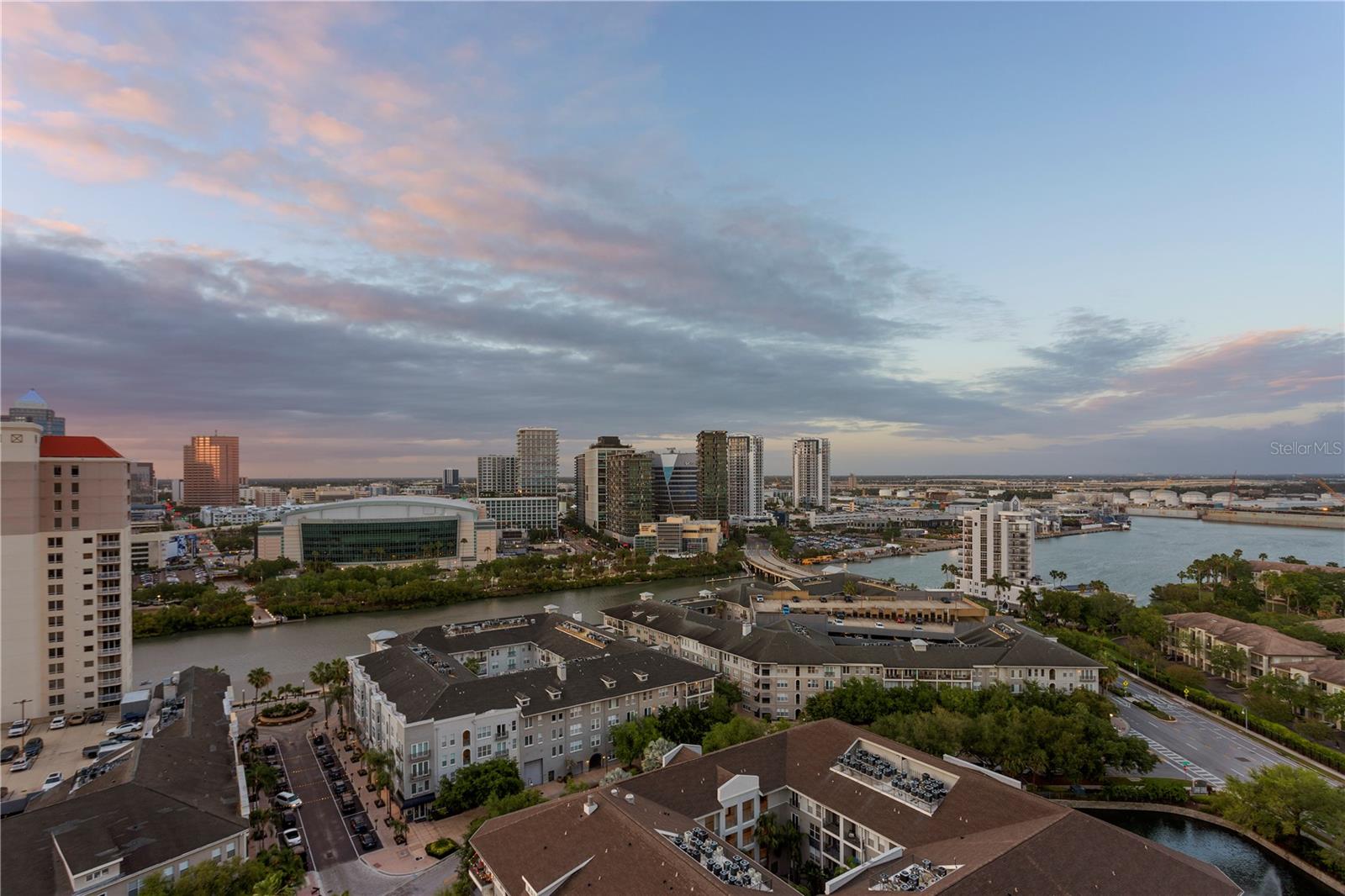 450 KNIGHTS RUN AVE #1901, TAMPA, FL, 33602