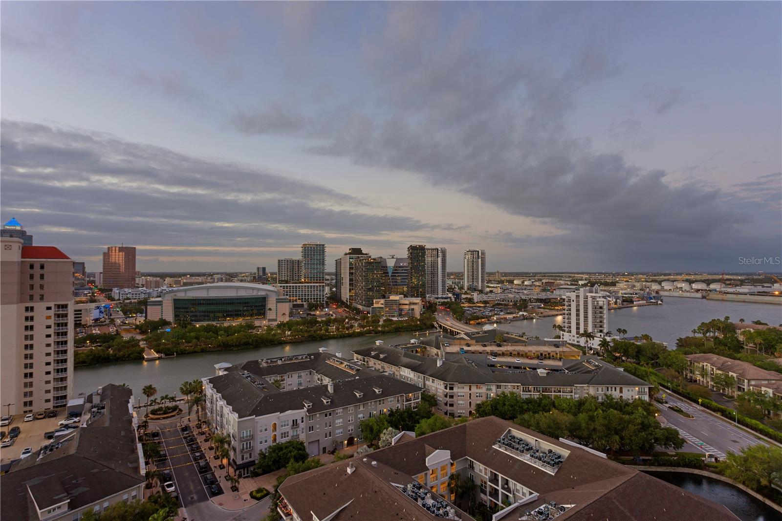 450 KNIGHTS RUN AVE #1901, TAMPA, FL, 33602