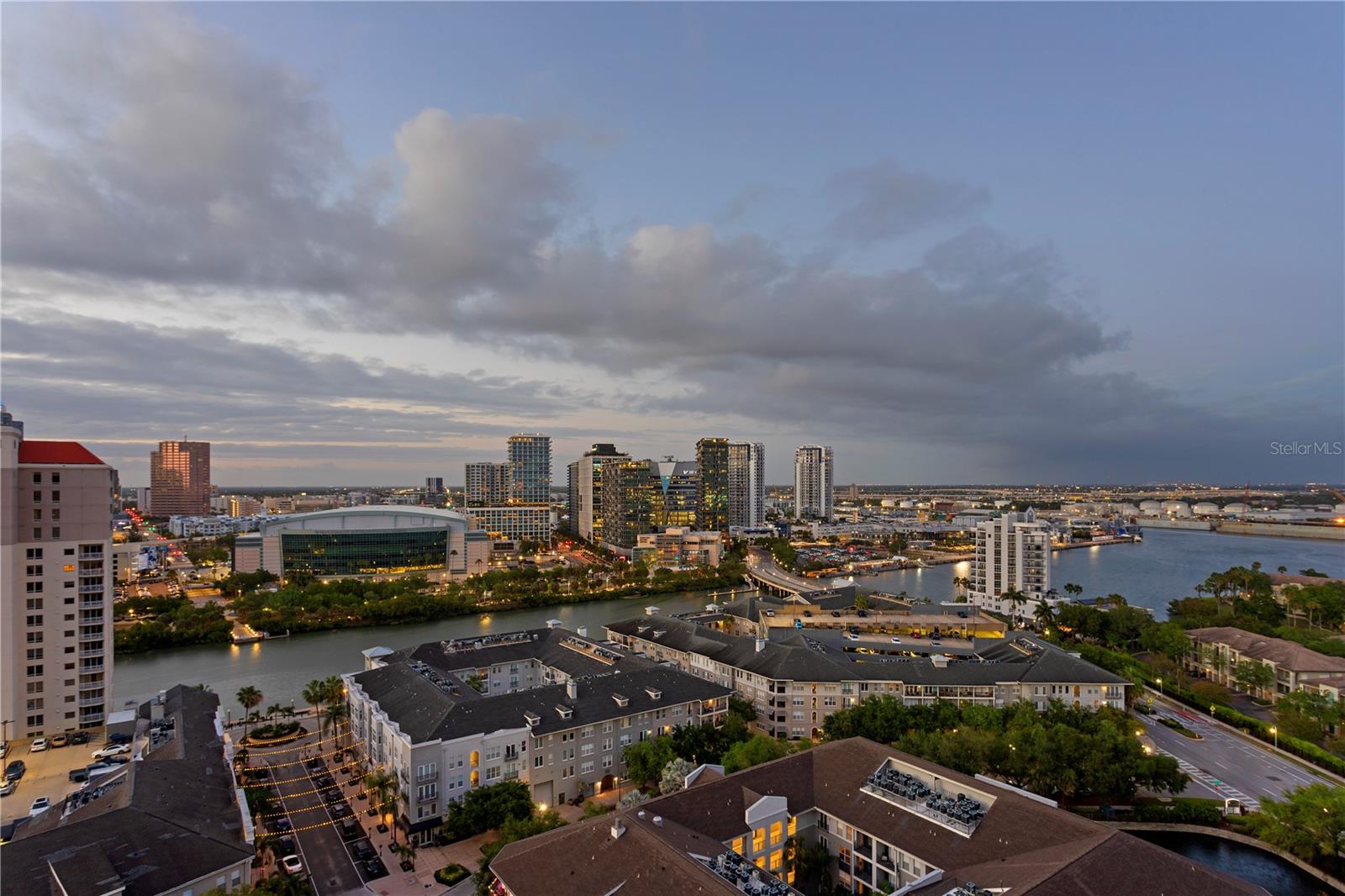 450 KNIGHTS RUN AVE #1901, TAMPA, FL, 33602