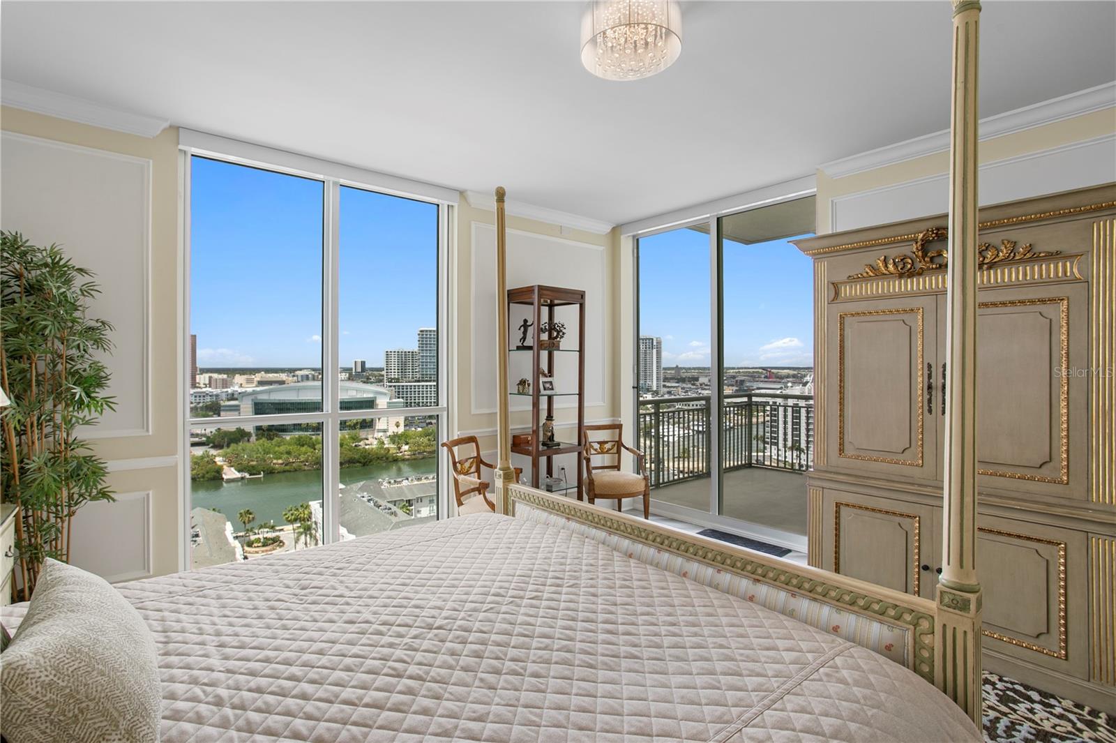 450 KNIGHTS RUN AVE #1901, TAMPA, FL, 33602