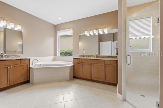 312 W LAKE VICTORIA CIR, DELAND, FL, 32724