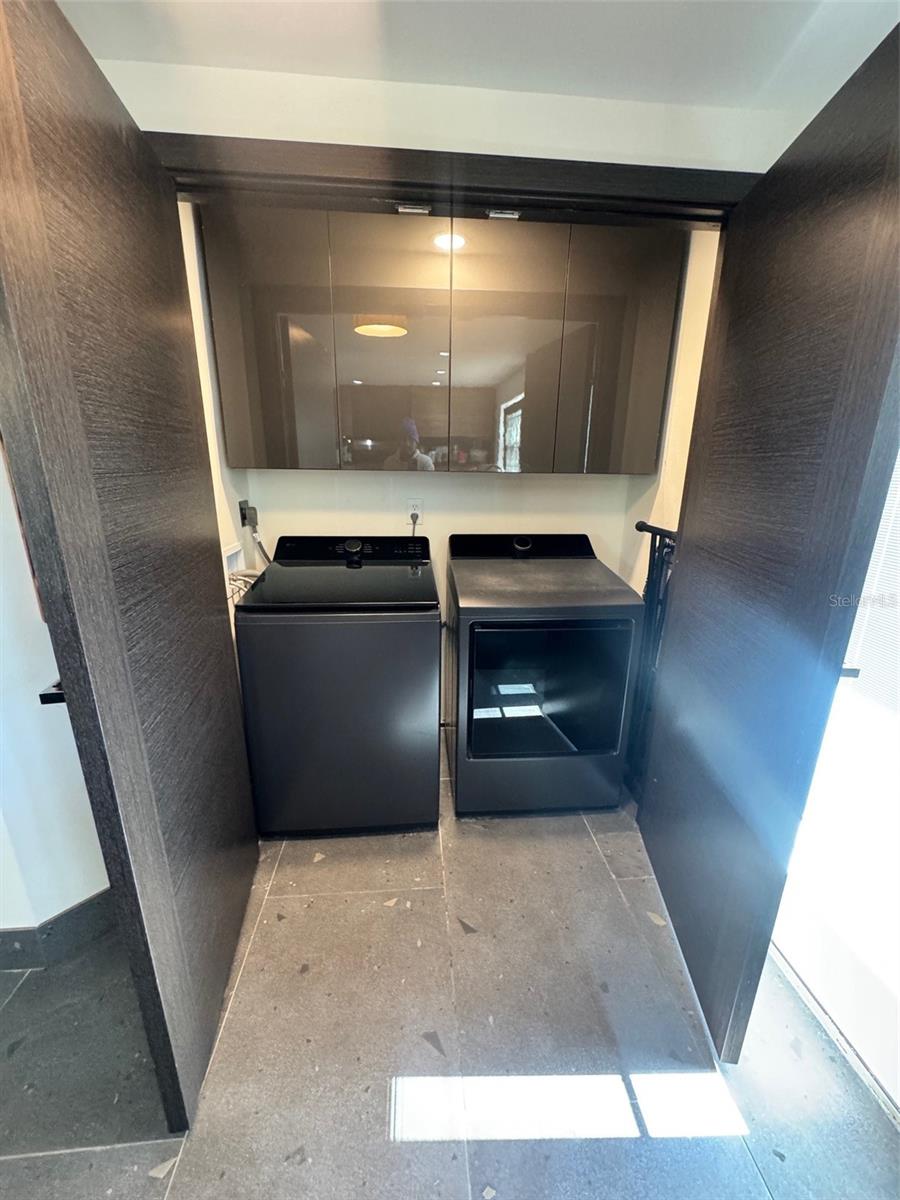 541 SPANISH DR N, LONGBOAT KEY, FL, 34228