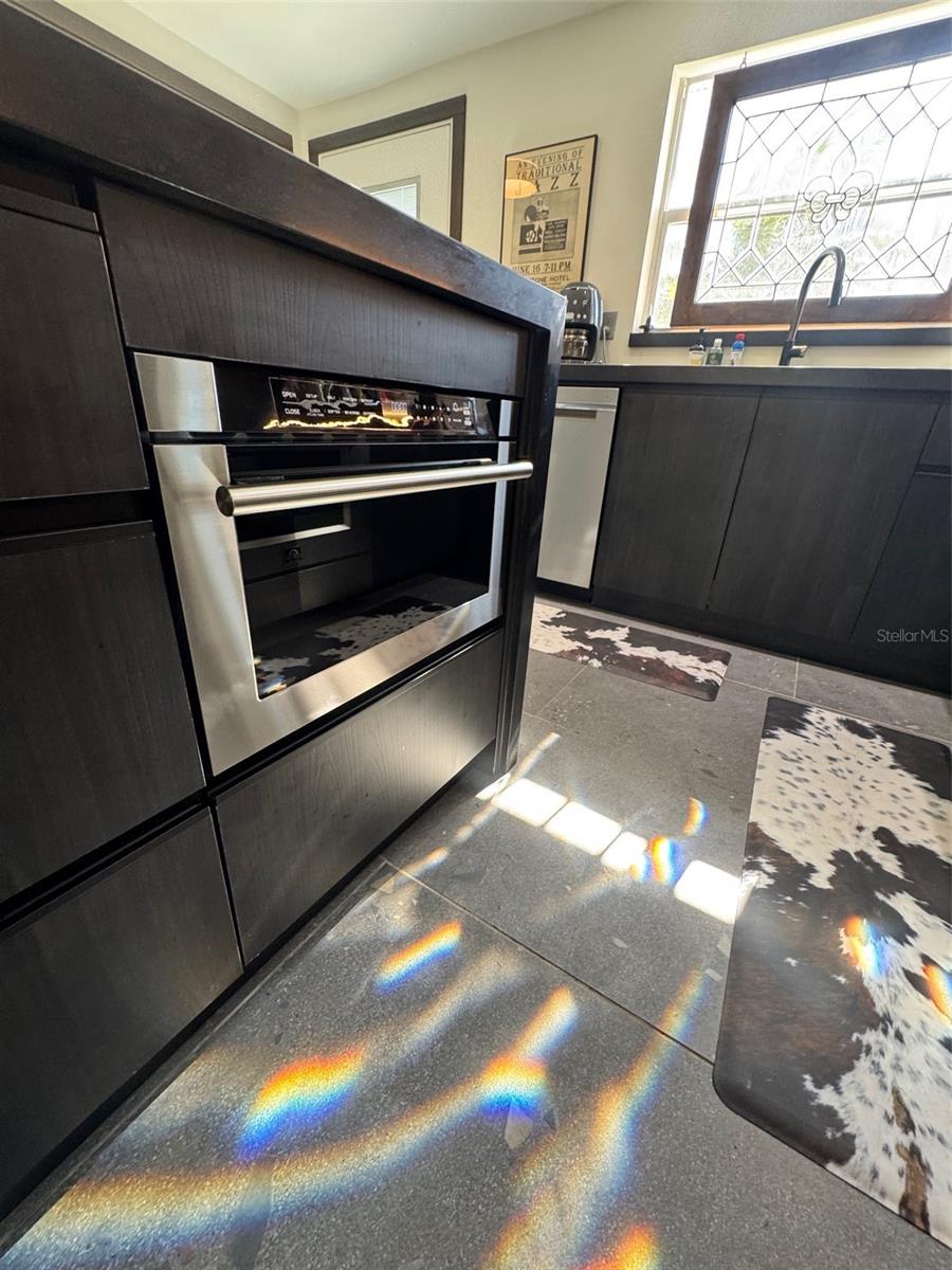 541 SPANISH DR N, LONGBOAT KEY, FL, 34228