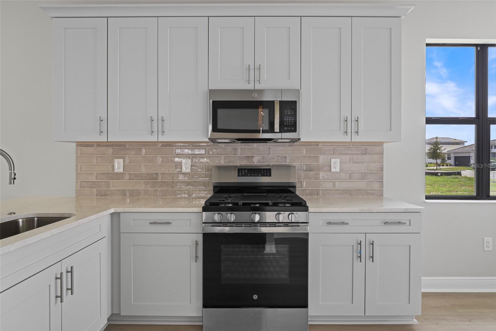 18340 ROCKPORT PL, LAKEWOOD RANCH, FL, 34211