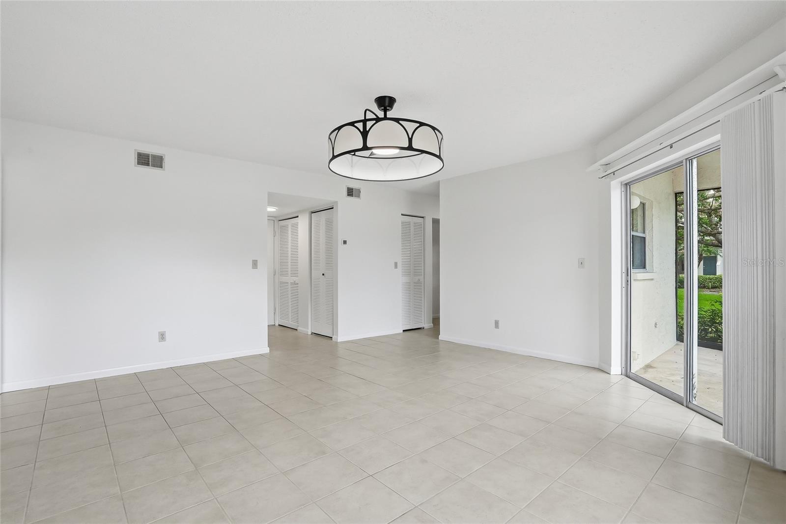 500 SANTA CRUZ PL NE #D, ST PETERSBURG, FL, 33703