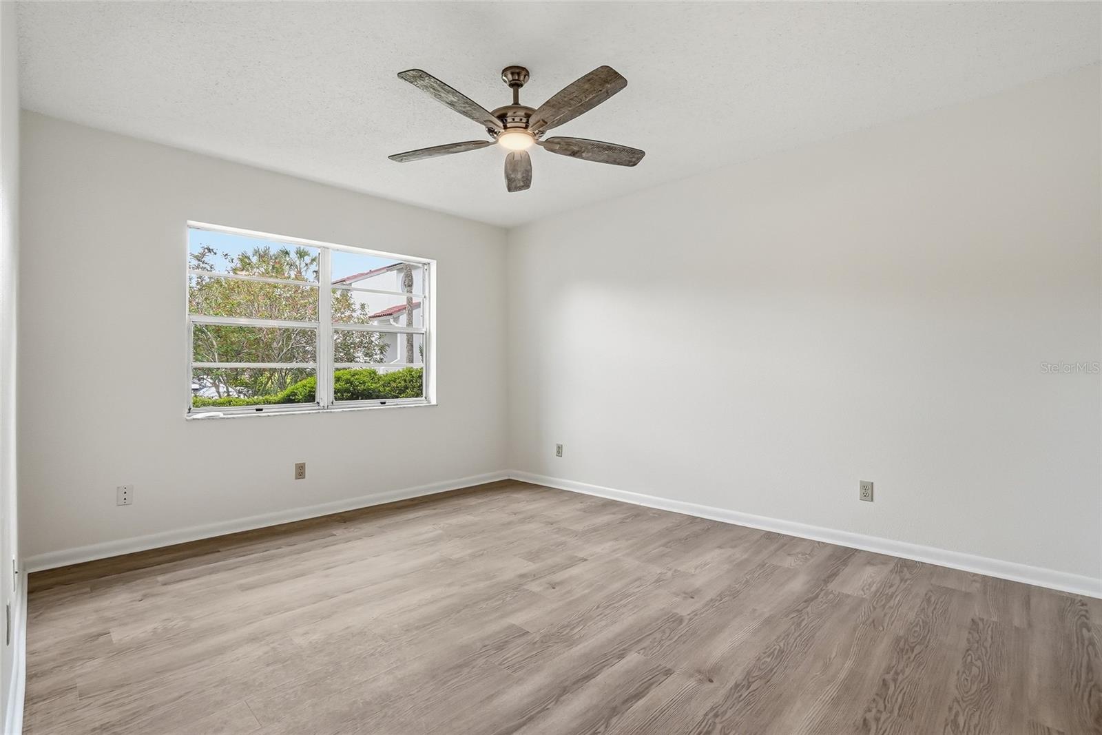 500 SANTA CRUZ PL NE #D, ST PETERSBURG, FL, 33703