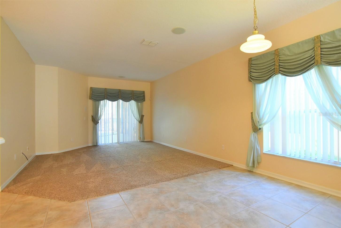 8711 HASTINGS BEACH BLVD, ORLANDO, FL, 32829