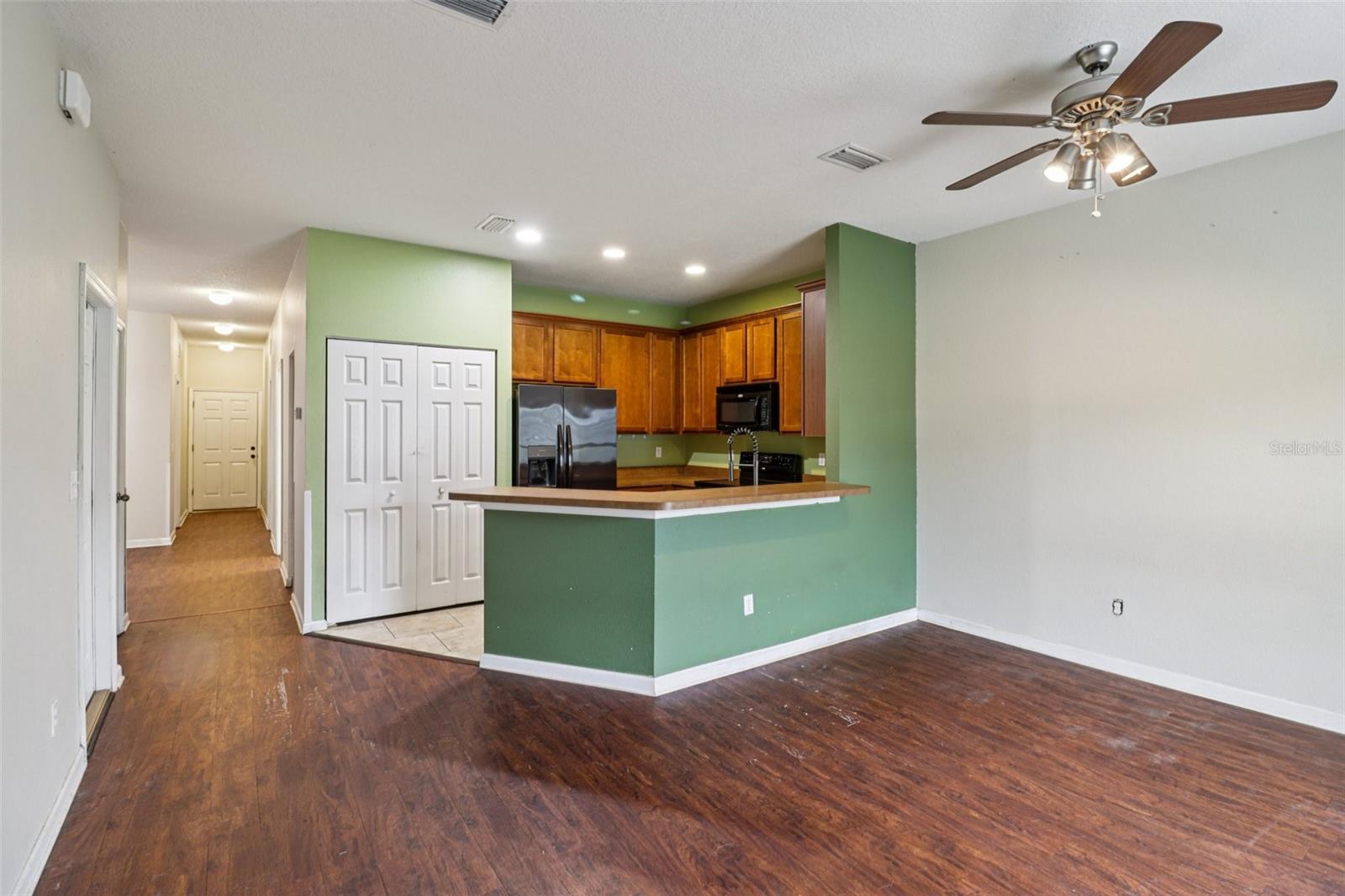 1994 YELLOWFIN DR, PORT ORANGE, FL, 32128