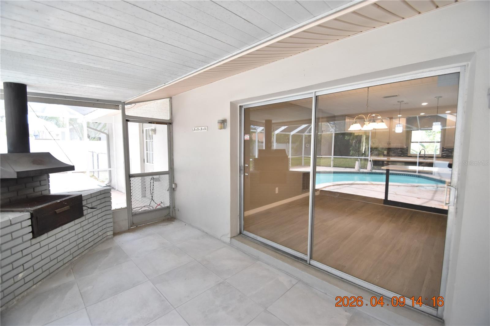 8402 BLACKSTONE CT, TAMPA, FL, 33615