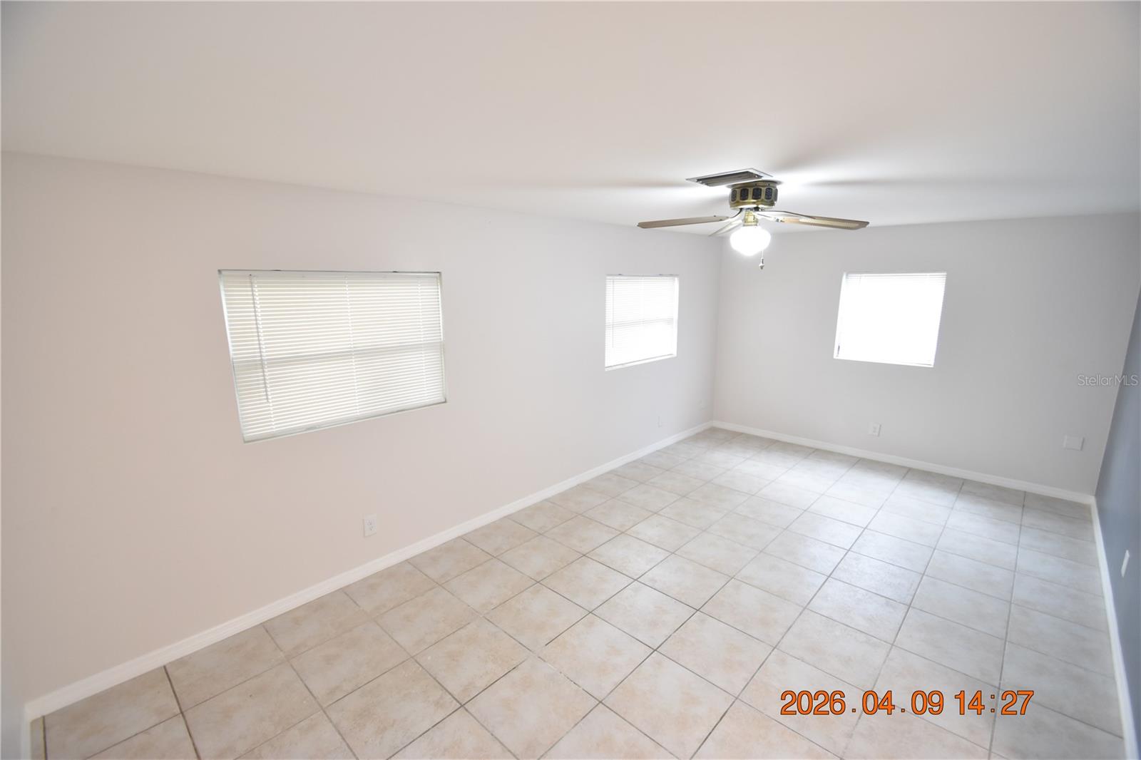 8402 BLACKSTONE CT, TAMPA, FL, 33615