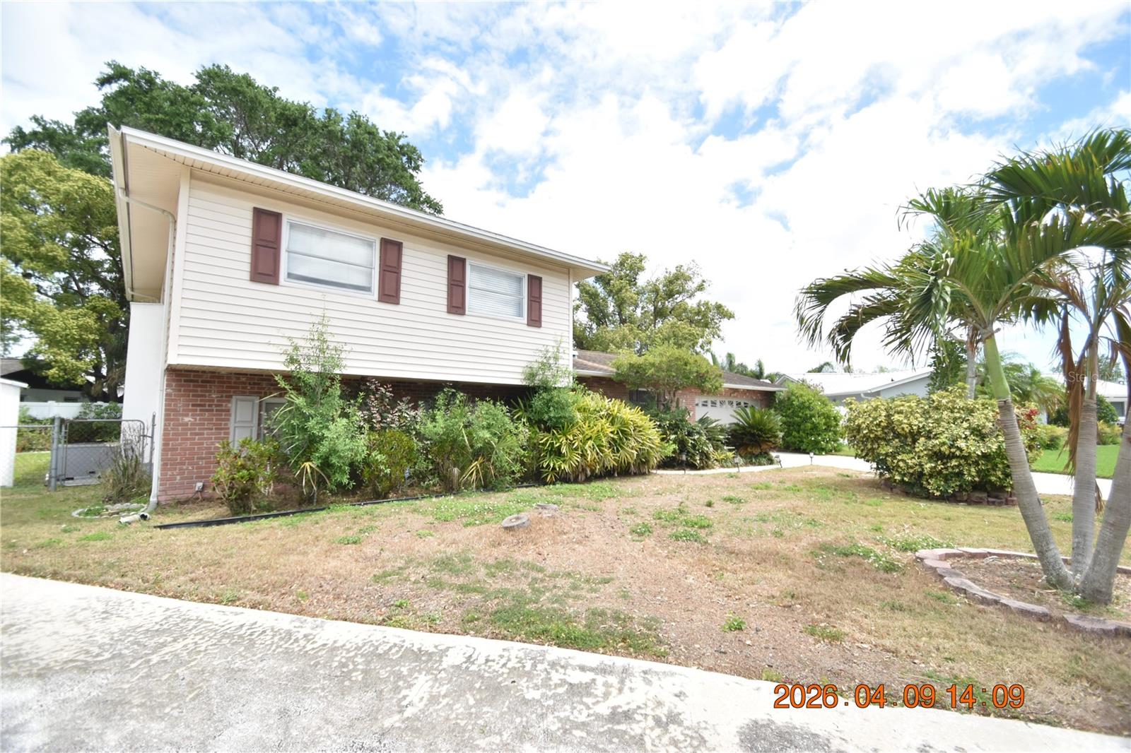 8402 BLACKSTONE CT, TAMPA, FL, 33615