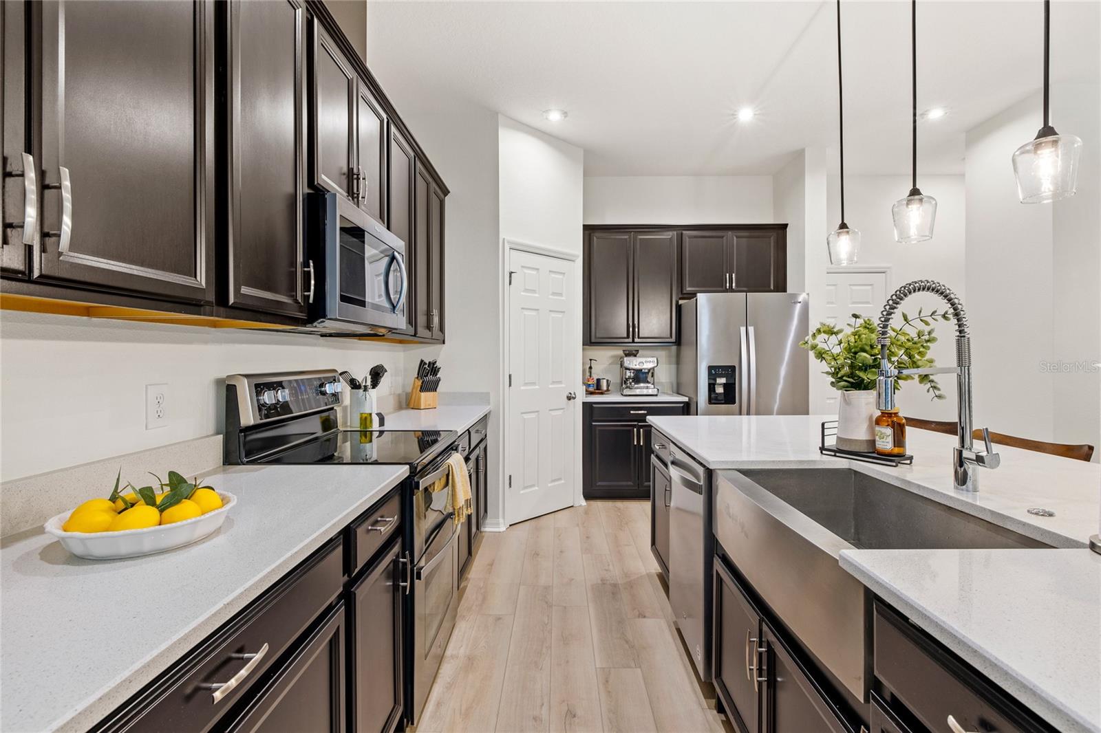 1937 STANDING ROCK CIR, OAKLAND, FL, 34787