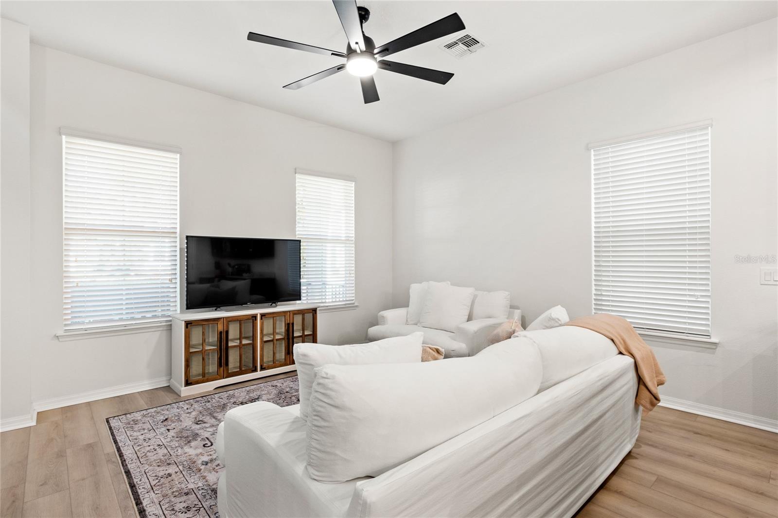 1937 STANDING ROCK CIR, OAKLAND, FL, 34787