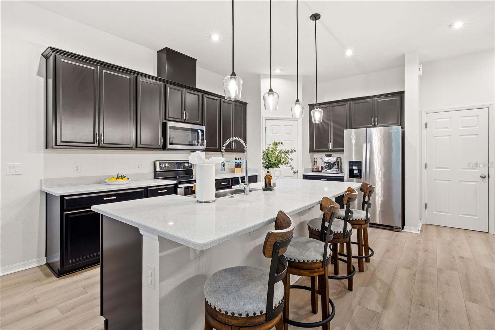 1937 STANDING ROCK CIR, OAKLAND, FL, 34787