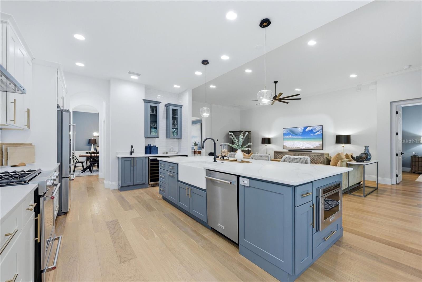 12323 THORNHILL CT, LAKEWOOD RANCH, FL, 34202