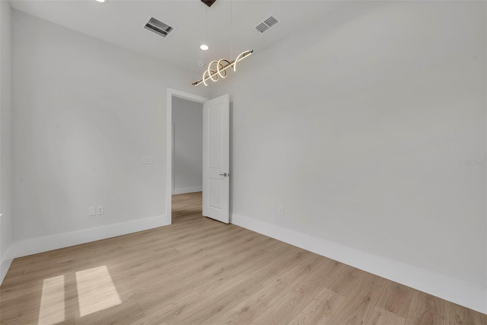 102 BELL PL, WINTER PARK, FL, 32792